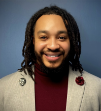 Dr. De’ Shawn Washington